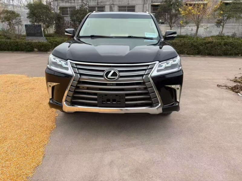 烟台12年雷克萨斯LX2