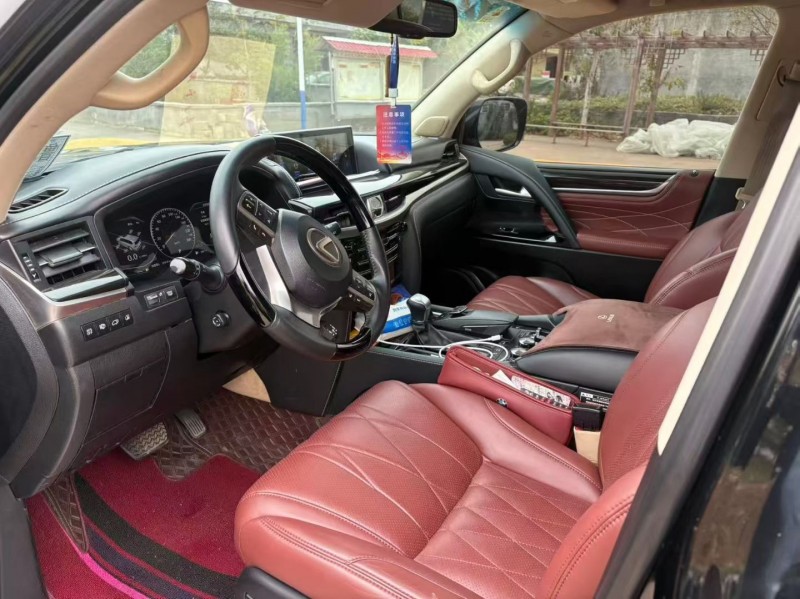 烟台12年雷克萨斯LX4