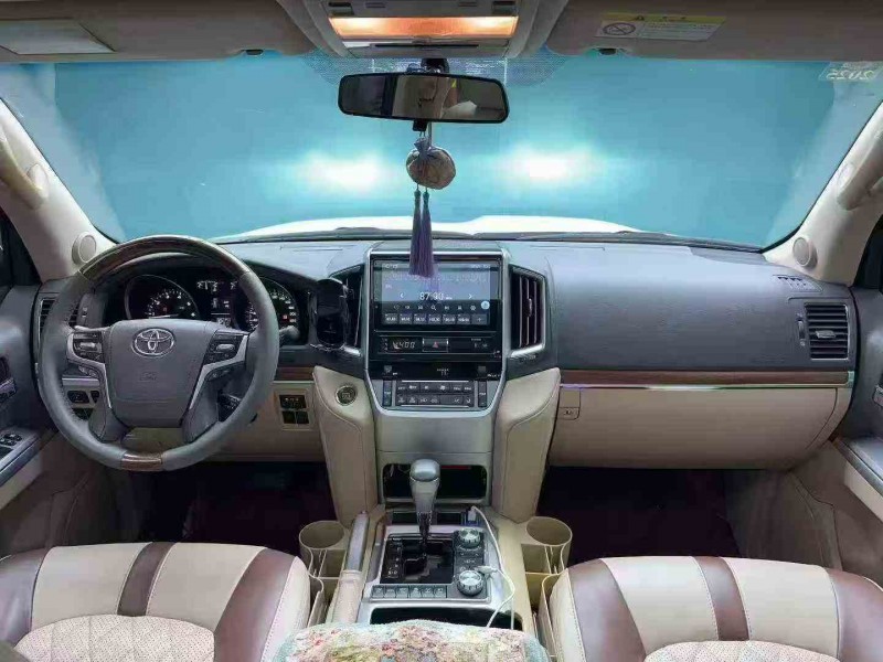 自贡15年丰田兰德酷路泽4