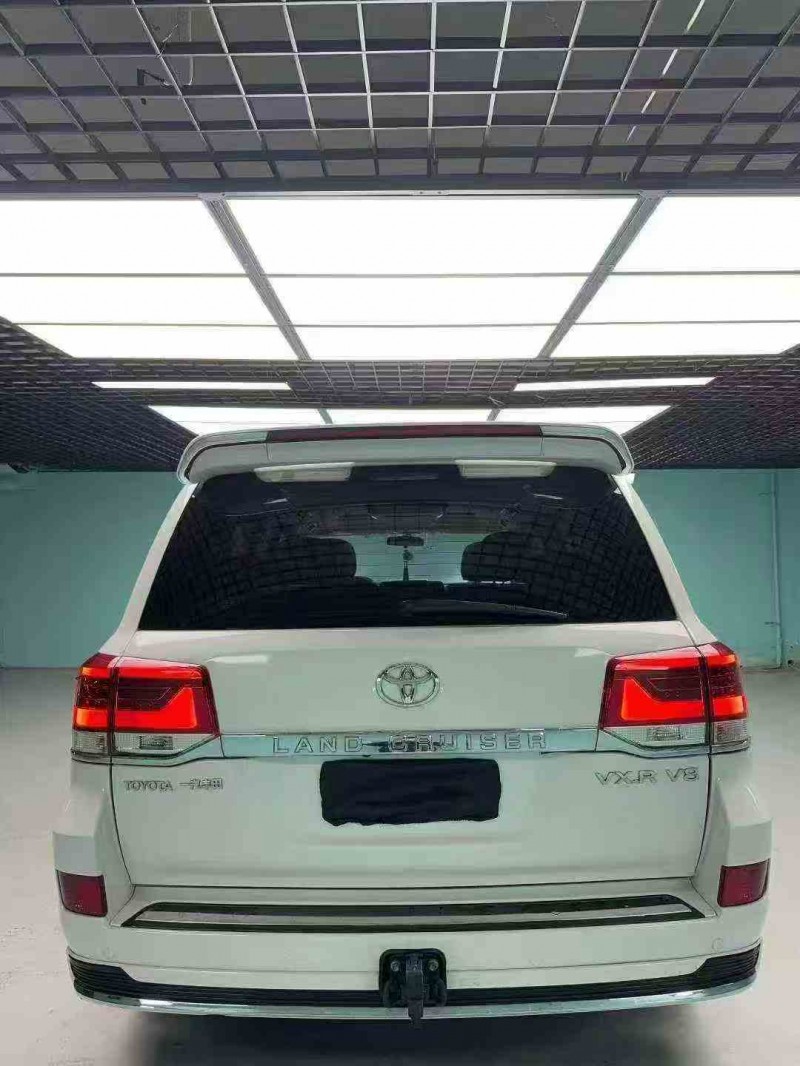 自贡15年丰田兰德酷路泽9