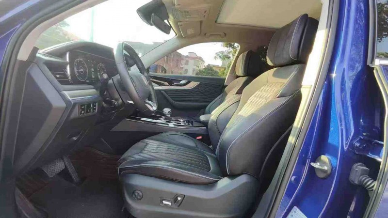 茂名23年红旗HS55