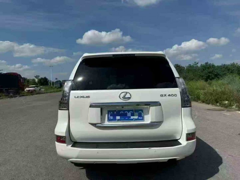 北海15年雷克萨斯GX9