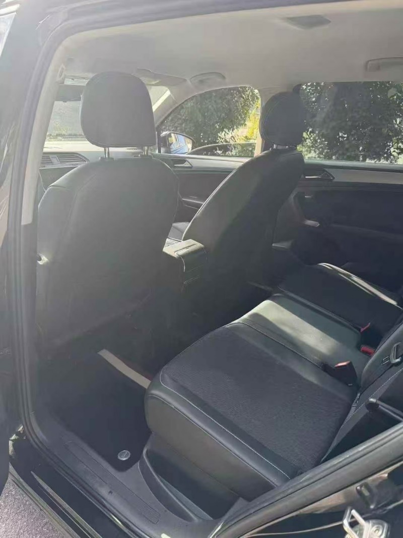 青岛17年大众途观7