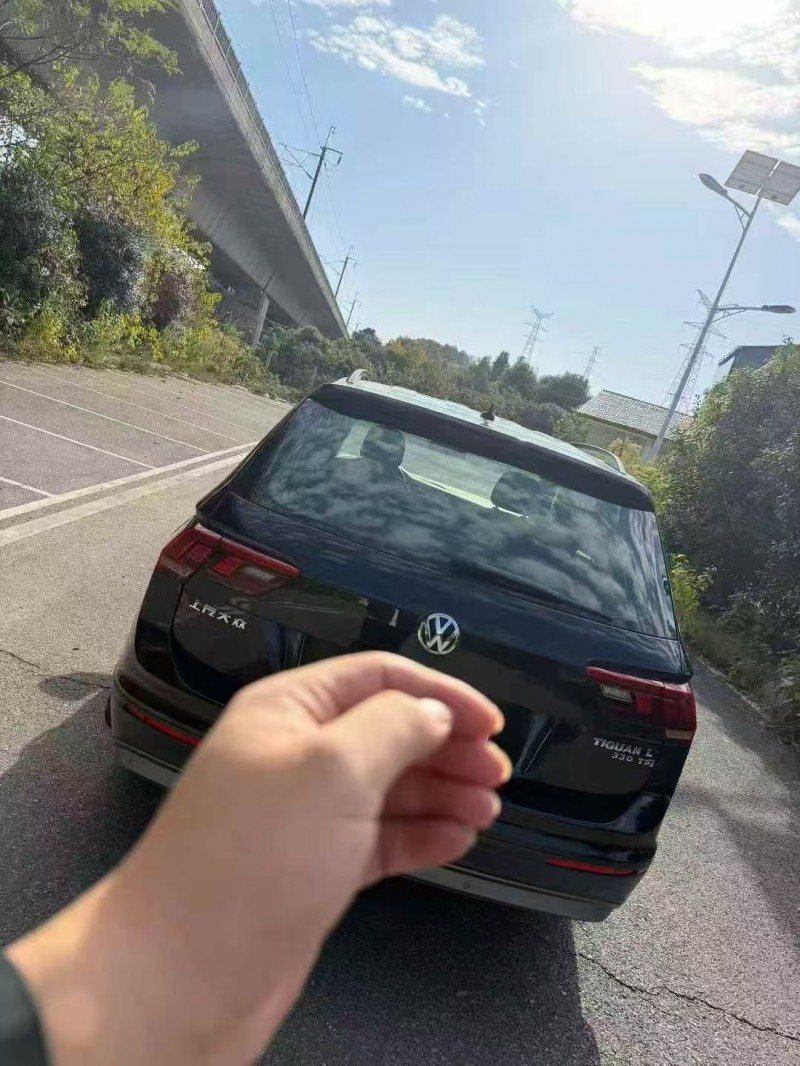 青岛17年大众途观9