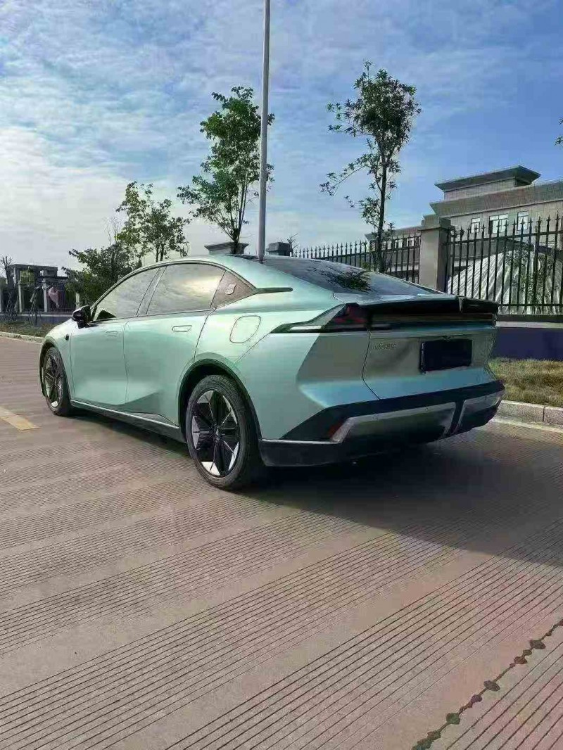 柳州23年长安汽车深蓝9