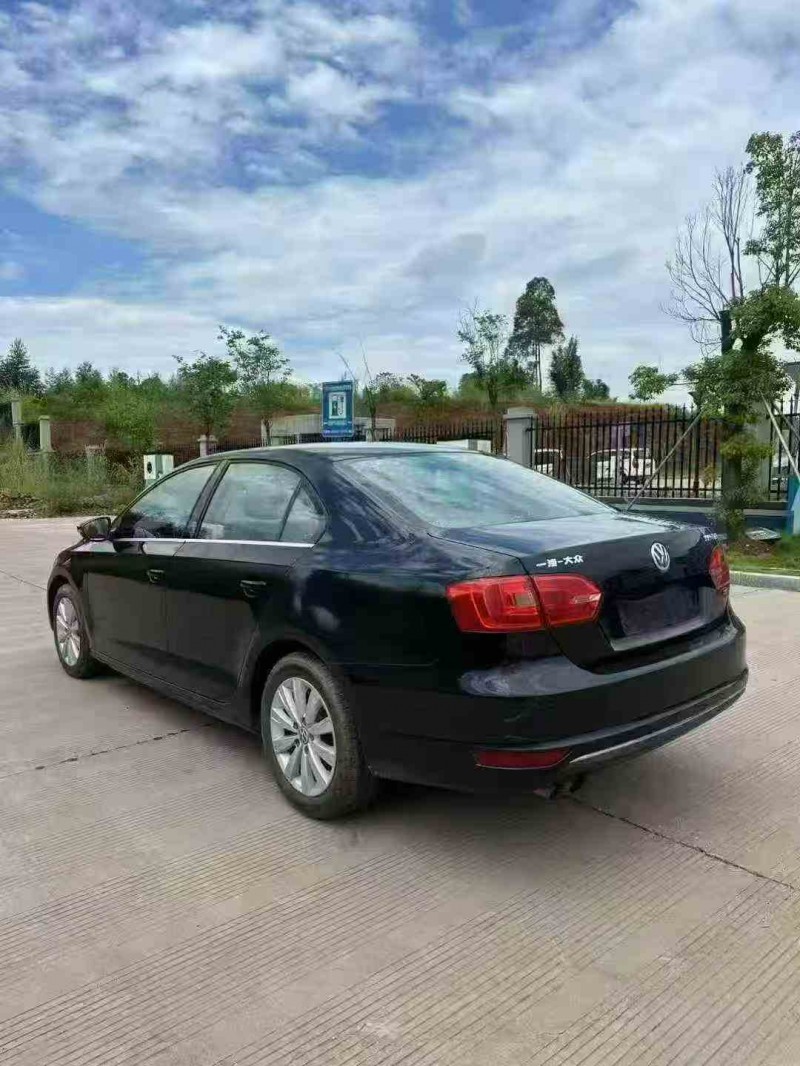 梧州15年大众速腾8