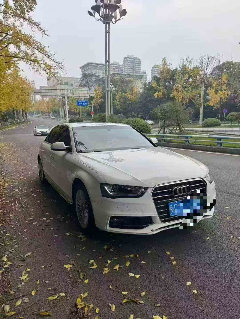 重庆16年奥迪A4L2