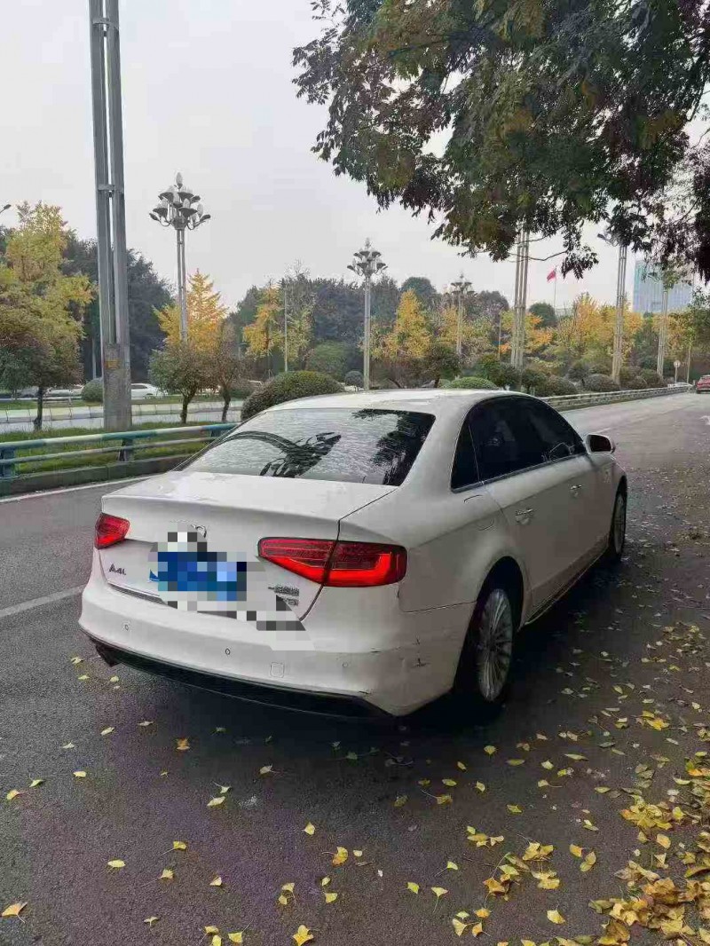 重庆16年奥迪A4L7