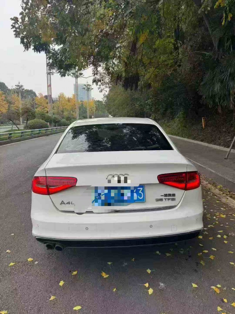 重庆16年奥迪A4L9