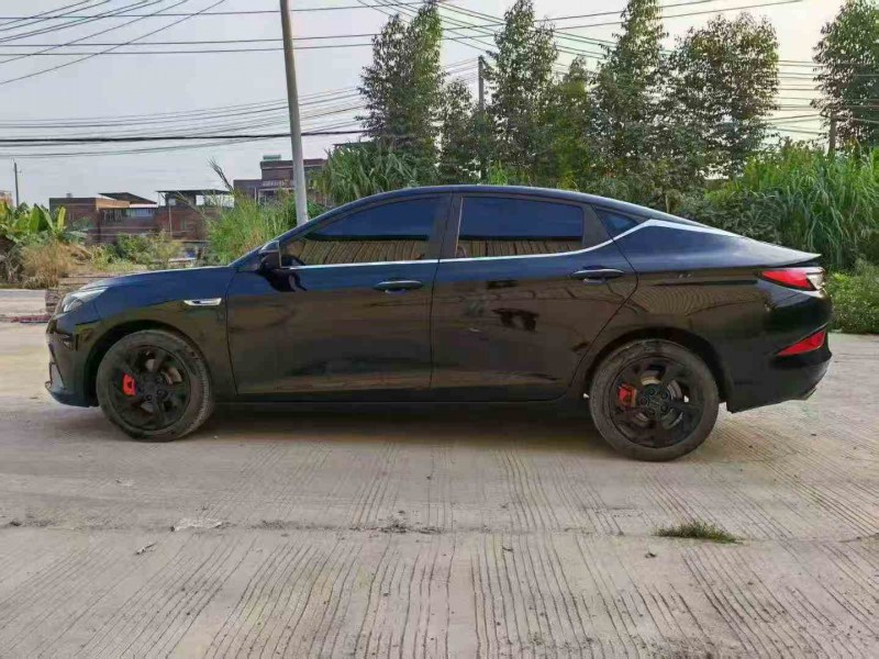 桂林23年江淮思皓8