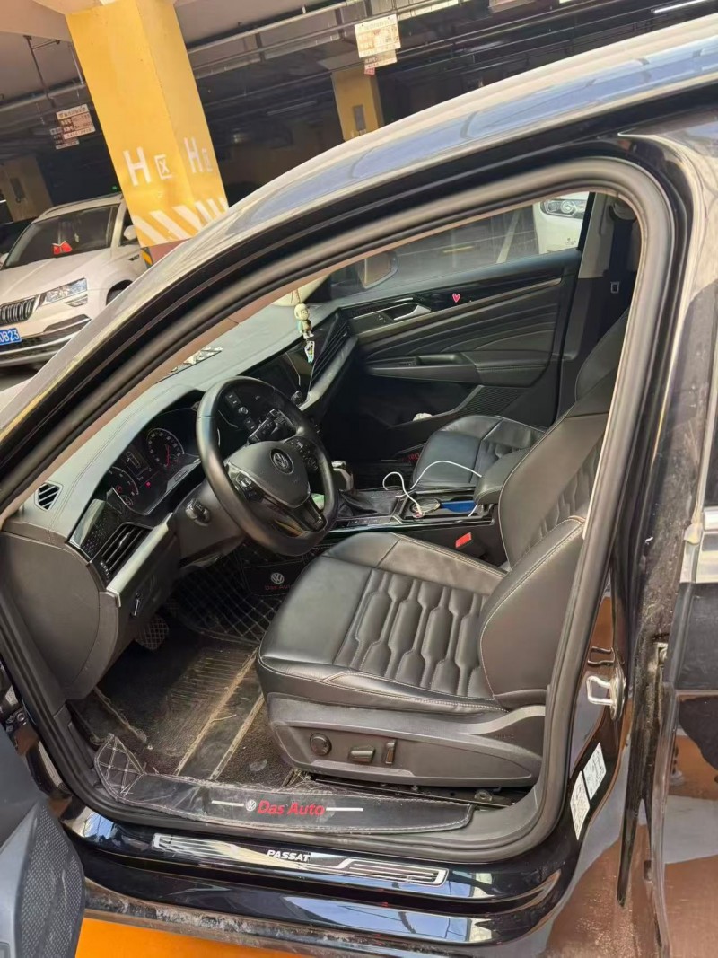 呼和浩特20年大众帕萨特4