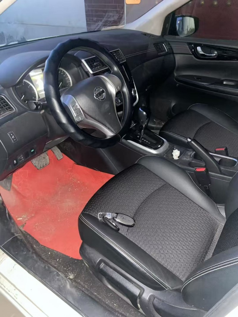 呼和浩特18年日产骐达4