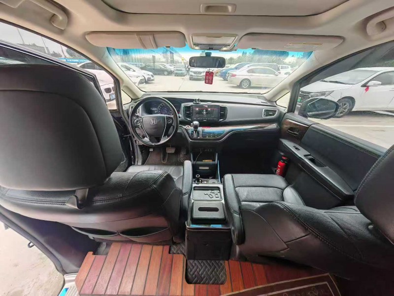 安阳17年本田奥德赛6