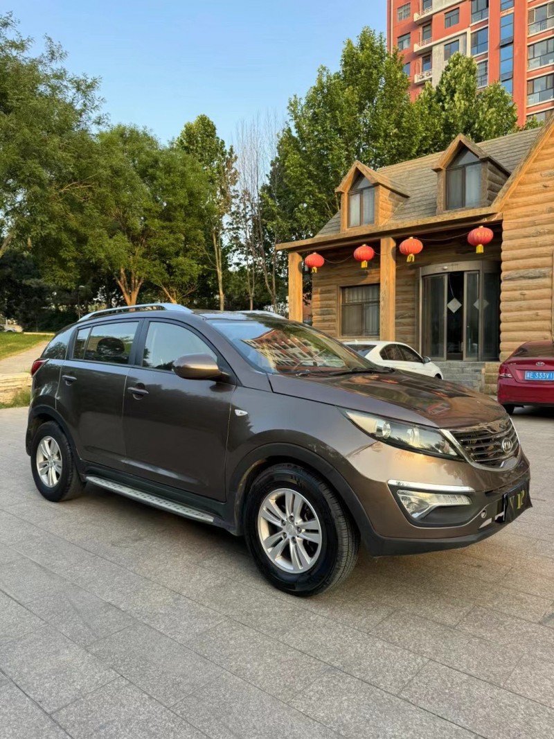 邢台14年起亚智跑3