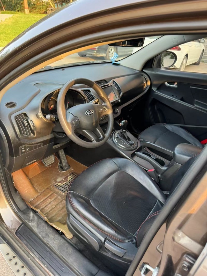 邢台14年起亚智跑4