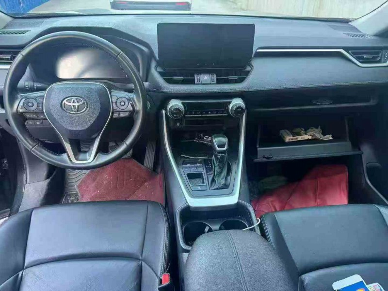 嘉兴23年丰田威兰达4