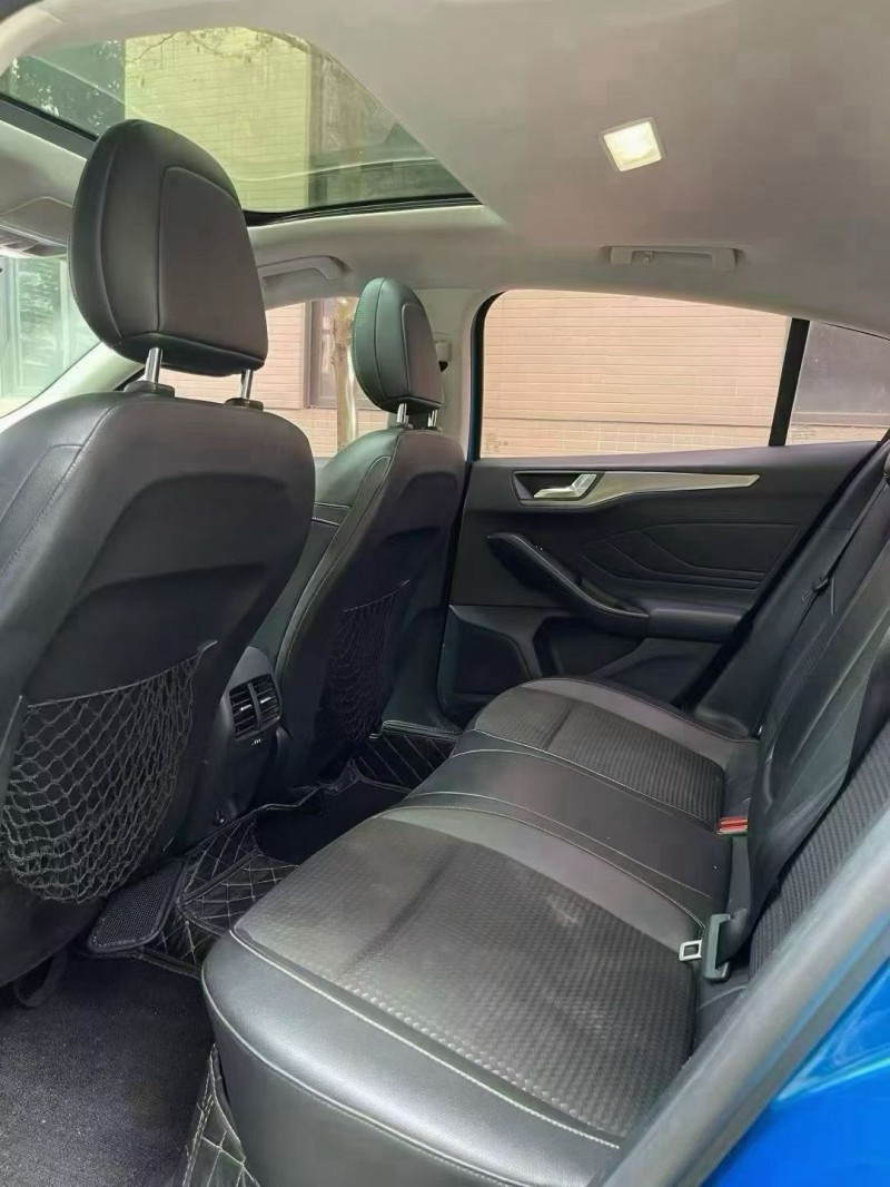 佛山20年福特福克斯9