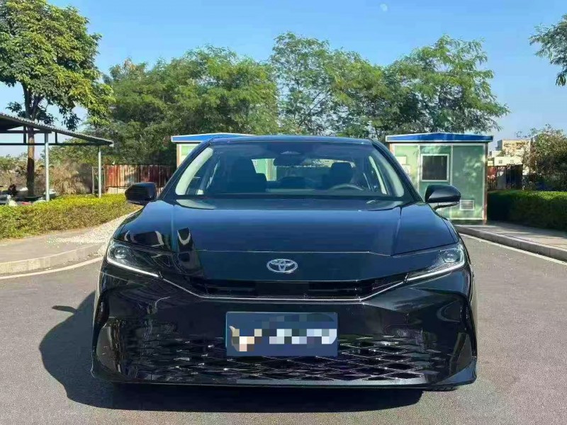 东莞25年丰田凯美瑞1