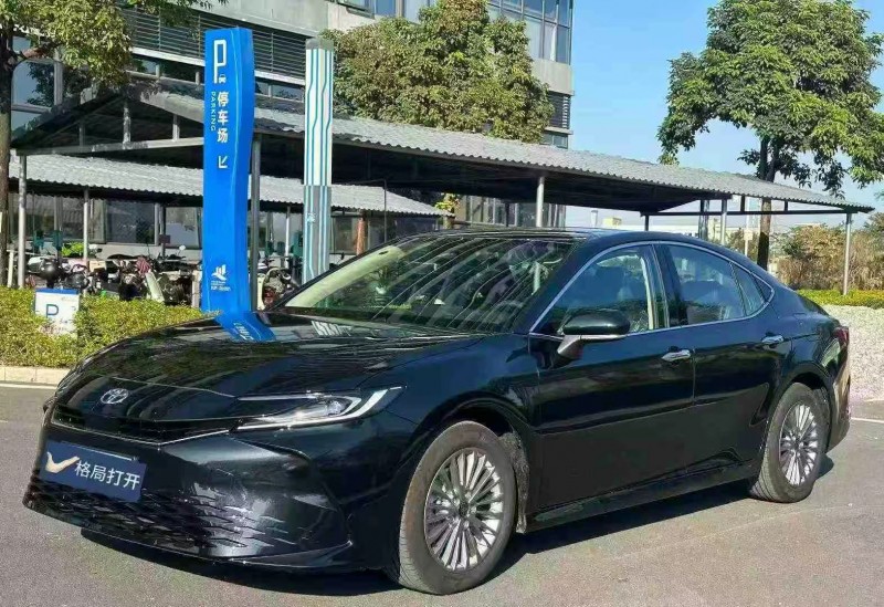 东莞25年丰田凯美瑞3