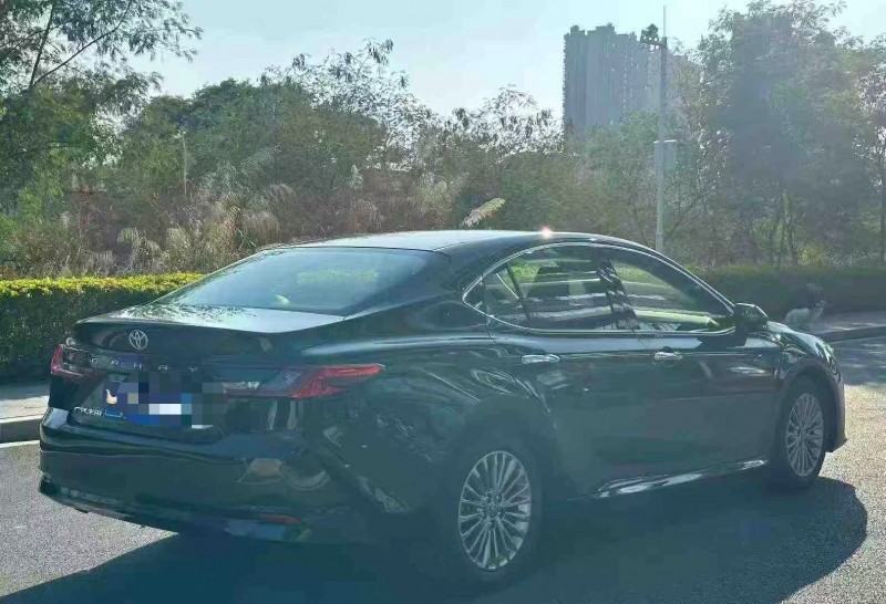 东莞25年丰田凯美瑞7