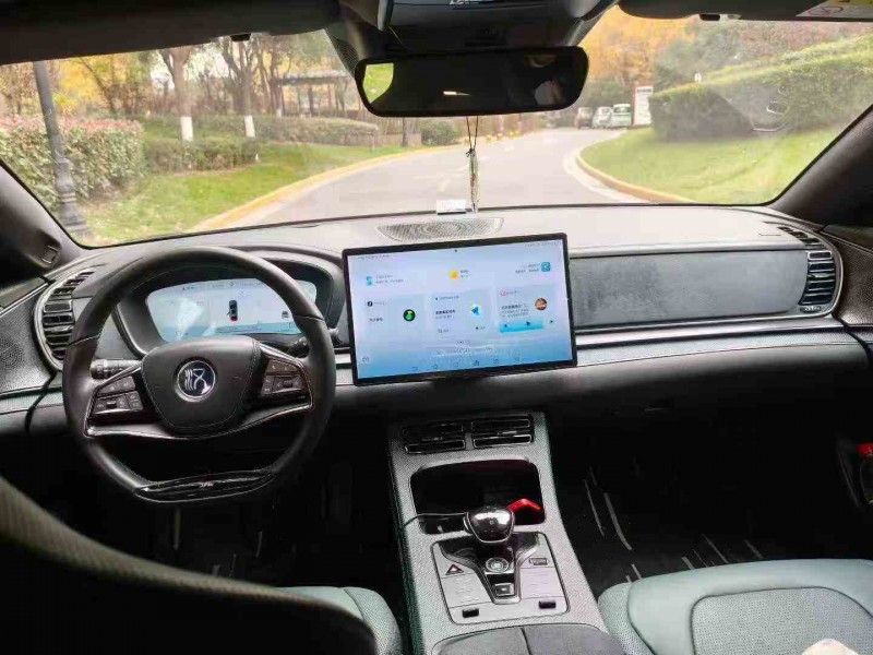 延安23年比亚迪汉5