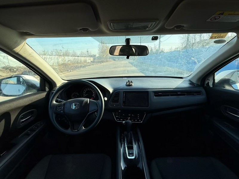 青岛21年本田缤智4