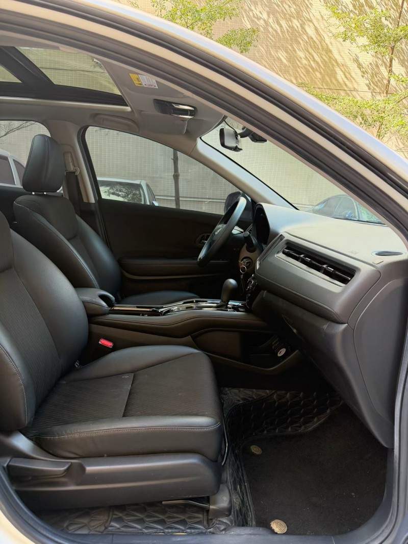 佛山21年本田缤智7