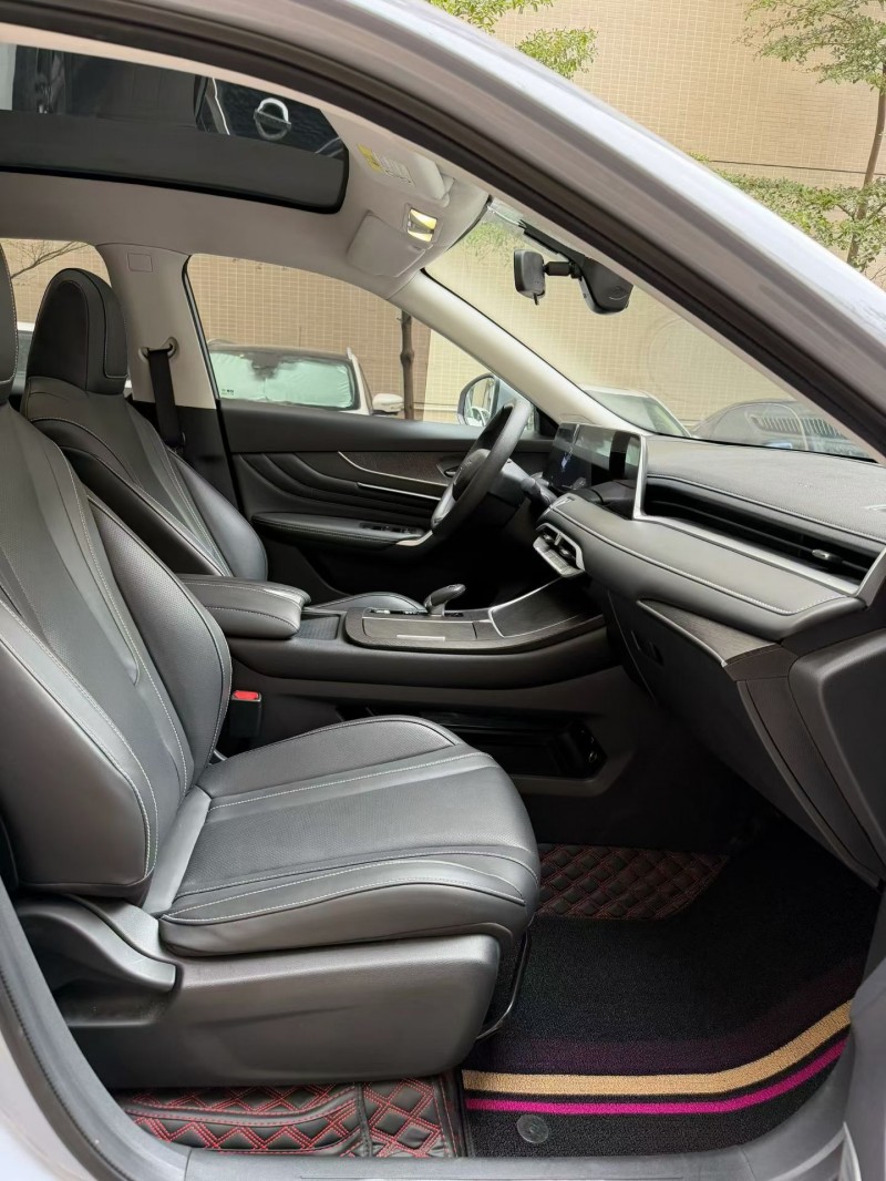 佛山23年启辰大V6