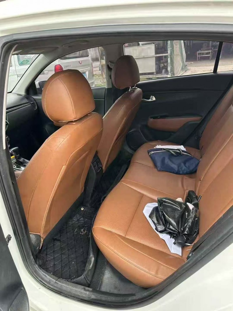 徐州19年起亚KXCROSS5