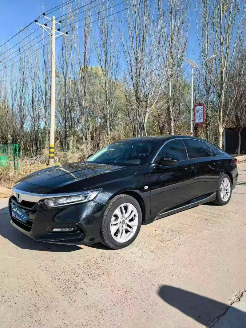 张家口21年本田雅阁6