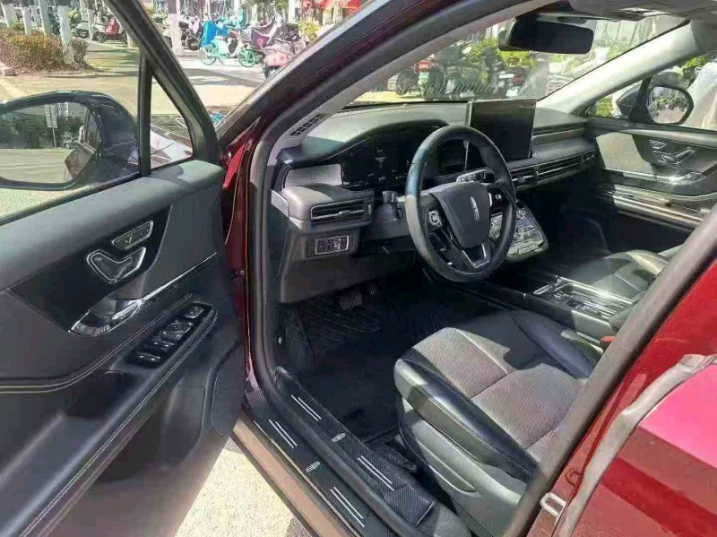 丽江22年林肯冒险家4