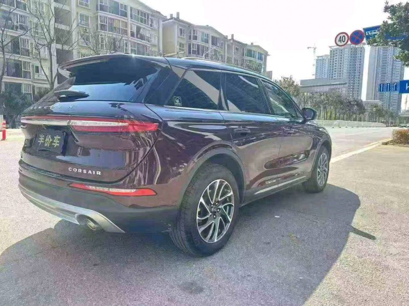 丽江22年林肯冒险家8