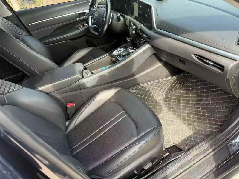 湛江22年现代索纳塔9