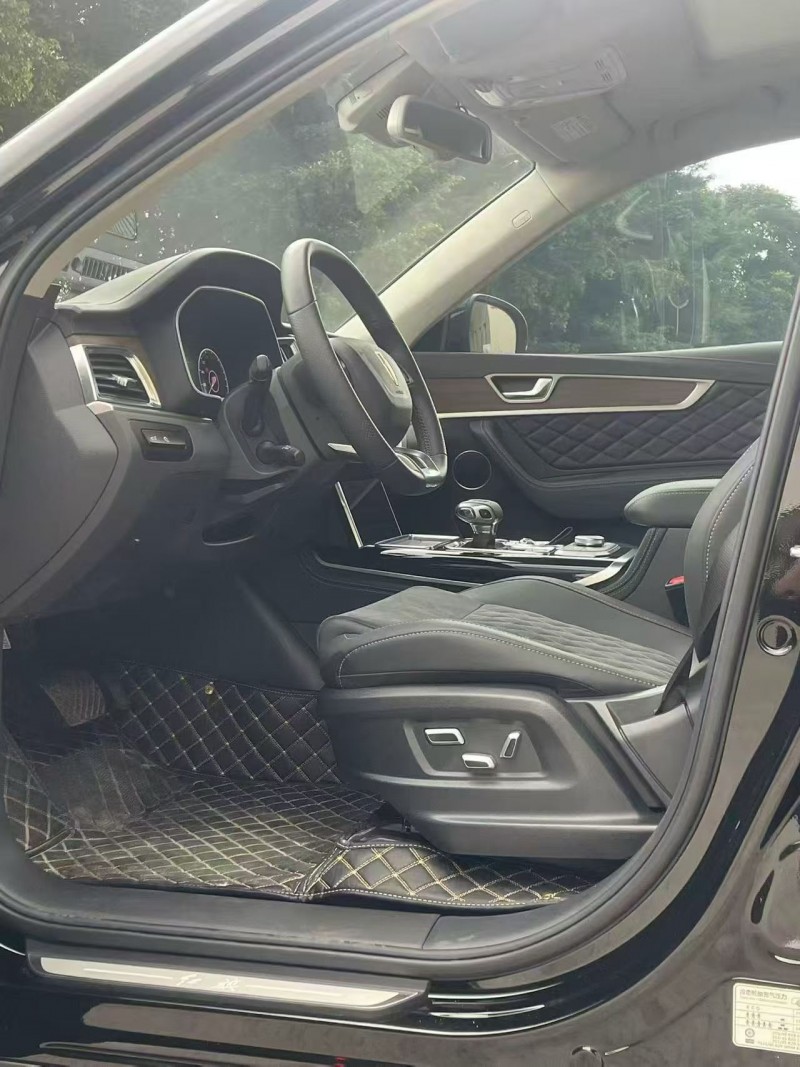 厦门23年红旗HS76