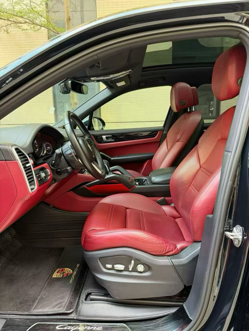 佛山20年保时捷卡宴6