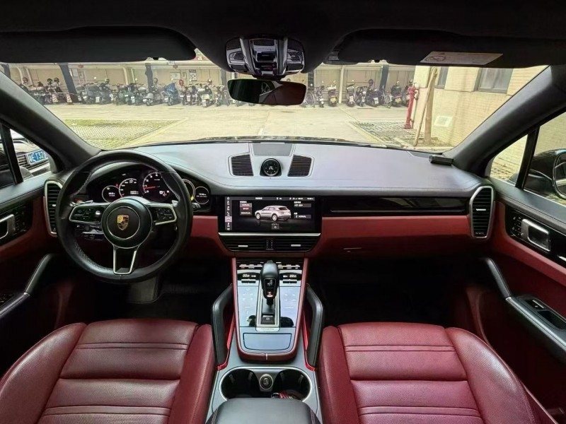 佛山20年保时捷卡宴8