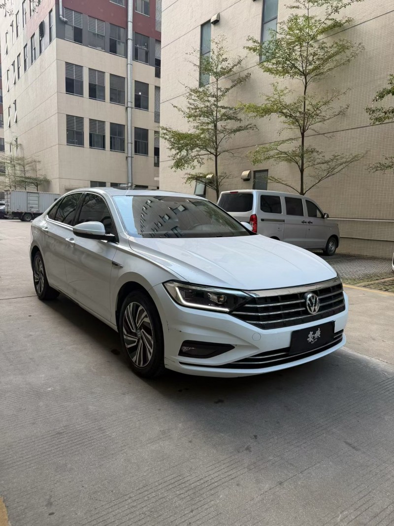 佛山22年大众速腾2