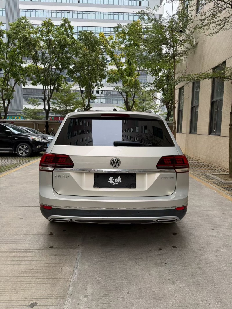 佛山20年大众途昂6