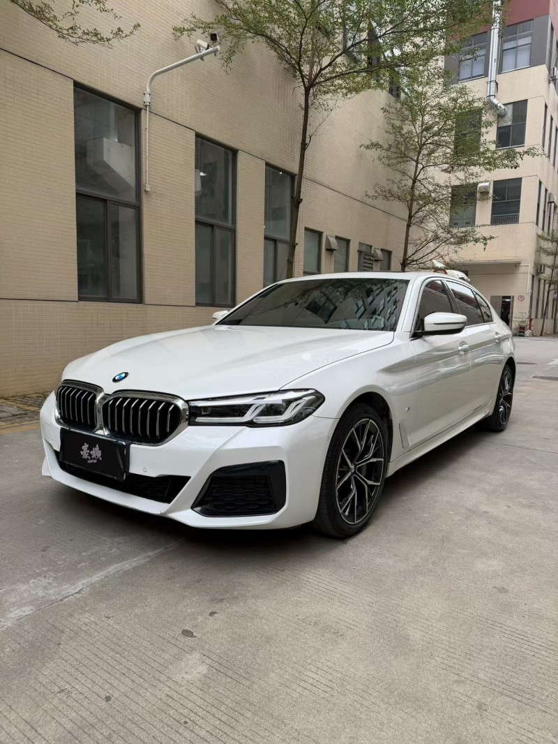 佛山22年宝马5系3