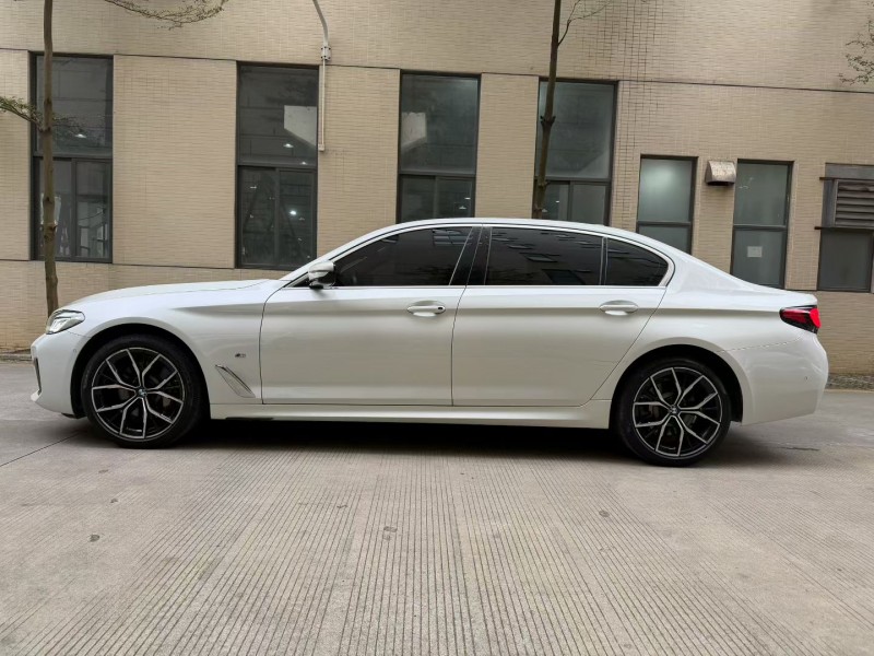 佛山22年宝马5系5