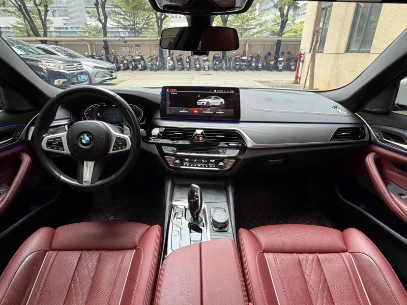 佛山22年宝马5系7