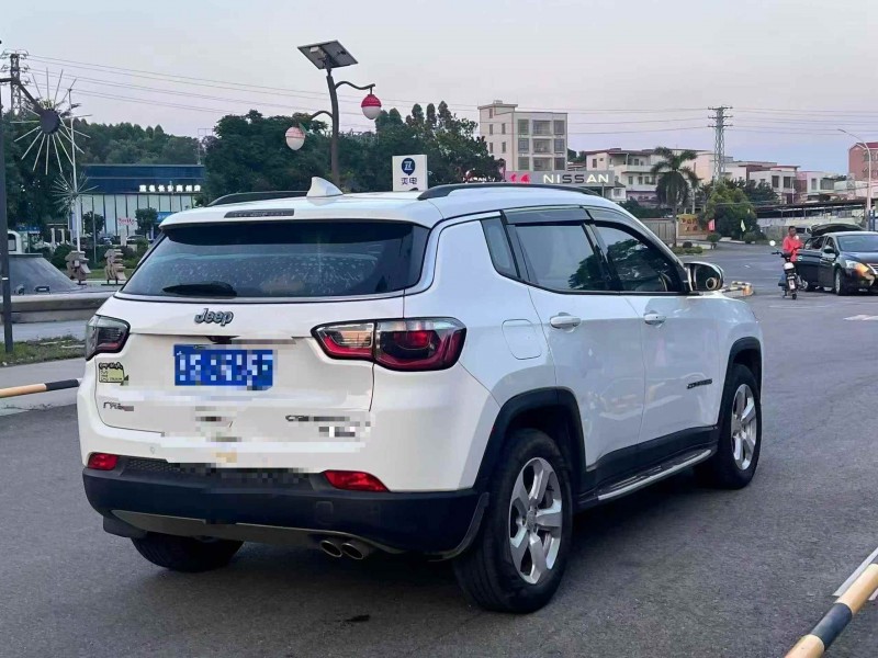 深圳19年Jeep指南者8