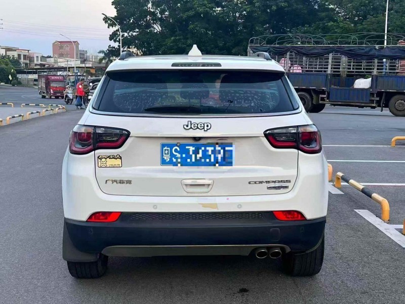 深圳19年Jeep指南者9