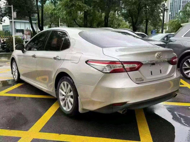 深圳20年丰田凯美瑞9