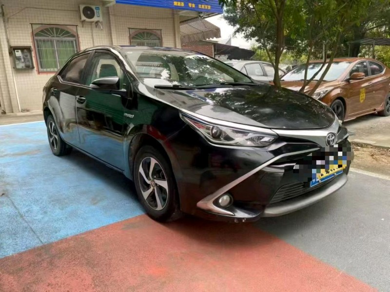 广州19年丰田雷凌2