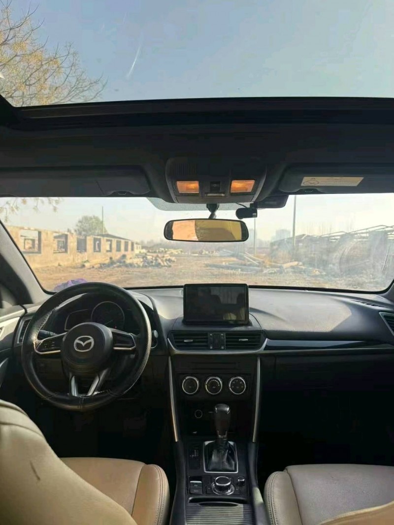 鹤壁17年马自达CX-49