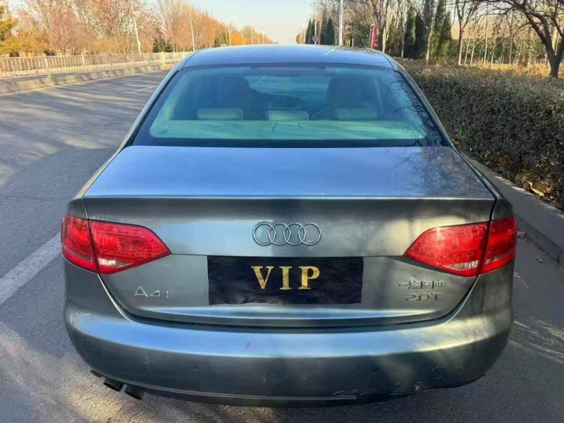 烟台12年奥迪A4L8