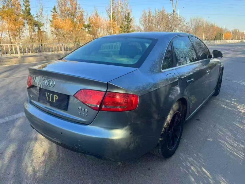 烟台12年奥迪A4L9