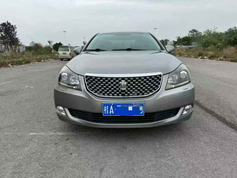 桂林12年丰田皇冠1