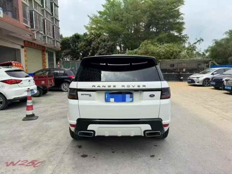 防城港20年路虎揽胜运动9